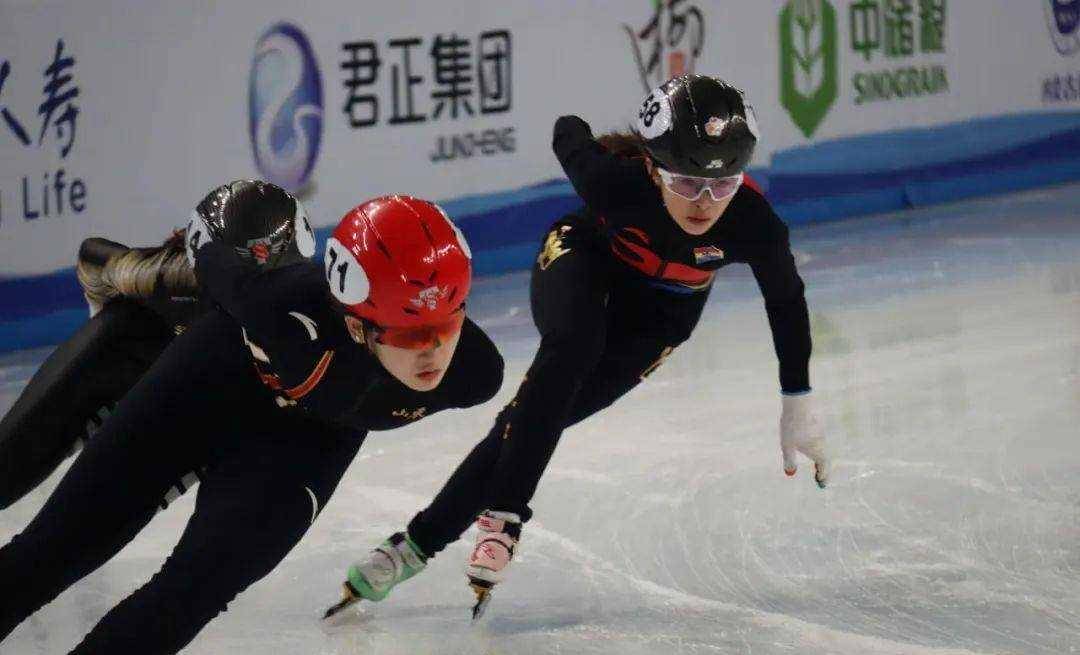 关于京城球队在比拼中表现出色，实力获得认可的信息